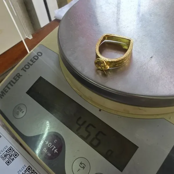 กรอบทองทรงสังกัจจายน์ 善加财形金壳