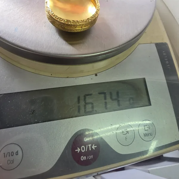 ตลับทอง