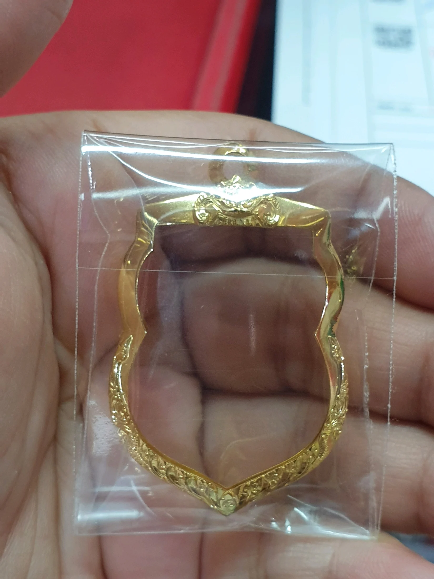 商品图片 เหรียญเสมาหลวงปู่ทวด รุ่นเสาร์ ๕ มหามงคล 100 ปี อาจารย์ทิม วัดช้างให้ ปี 2555