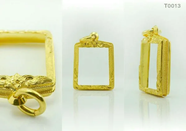 กรอบติดลวดติดลายฉลุดอกเกสร ลวดเกลียว2เส้น แกะทรายทั้งองค์ - T0013