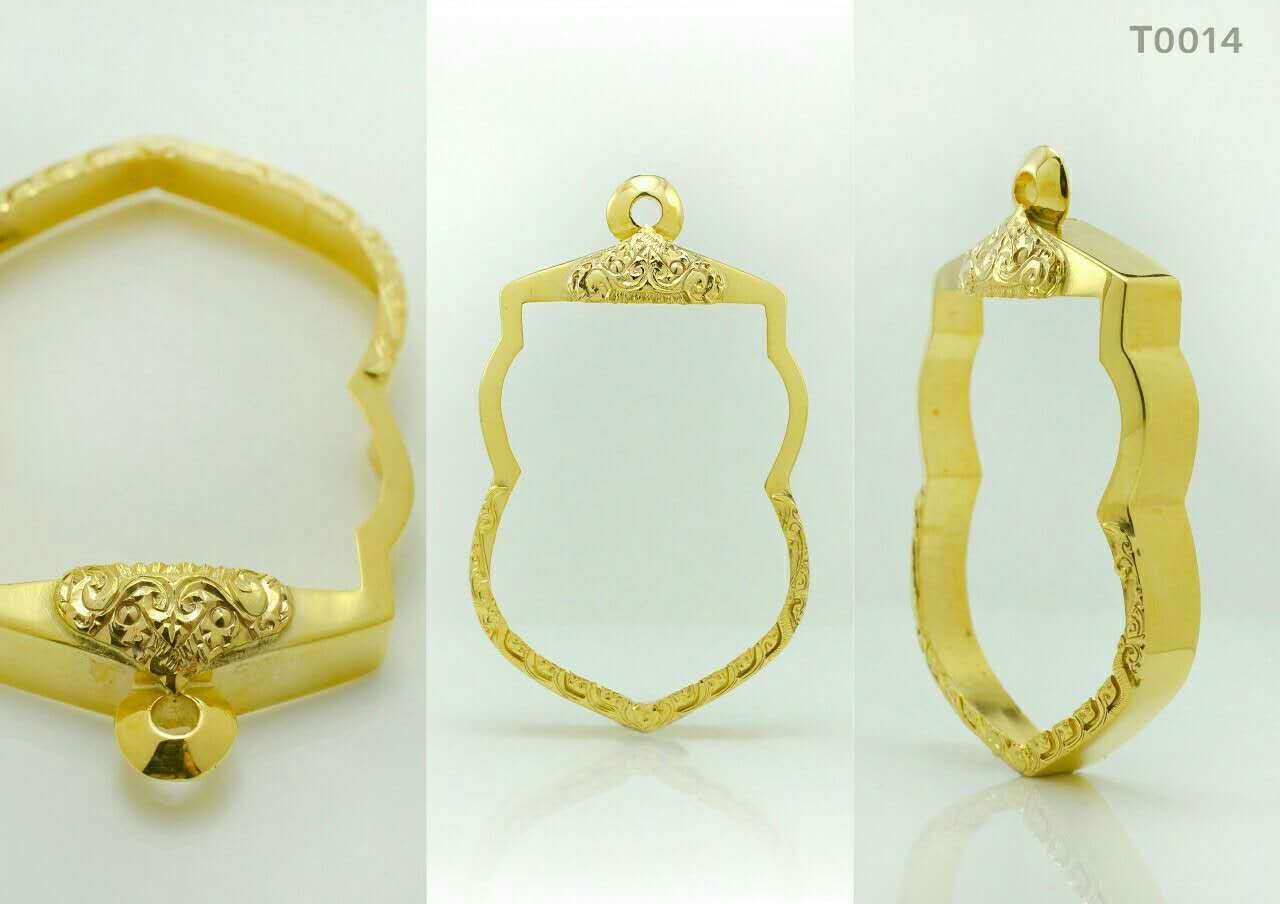 กรอบทองงานมือติดซุ้มขัดมันทั้งองค์