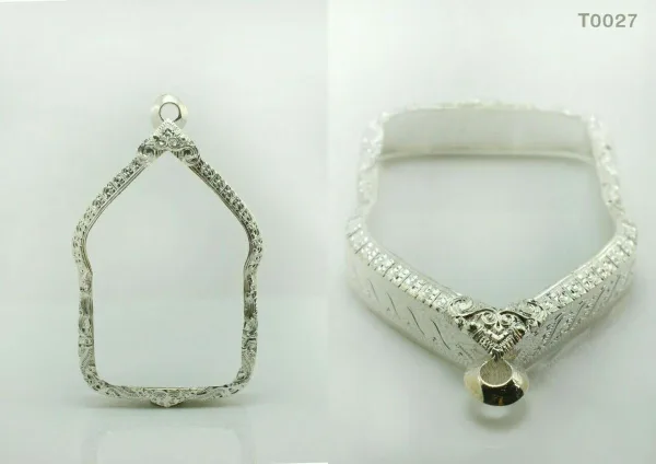 กรอบเงินงานมือติดซุ้มบนล่างลายไทยทั้งองค์  - T0027