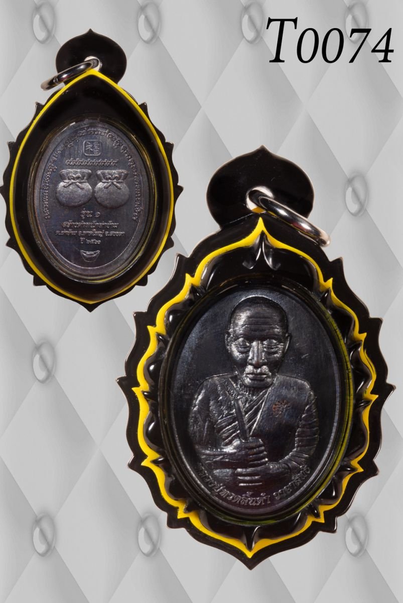 พลาสติกแกนกลางดำทึบ หู P3D หน้ากาก G1 ดำทึบ  G2 เหลืองทึบ G4 ดำทึบ G5 เหลืองทึบ 