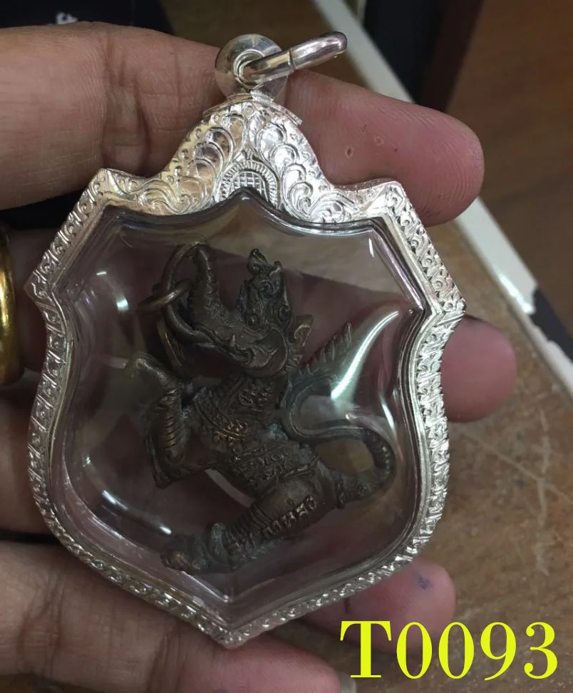 กรอบเงินหน้าโอธรรมดาทรงหัวเต่าลายแข้งสิงห์ - T0093