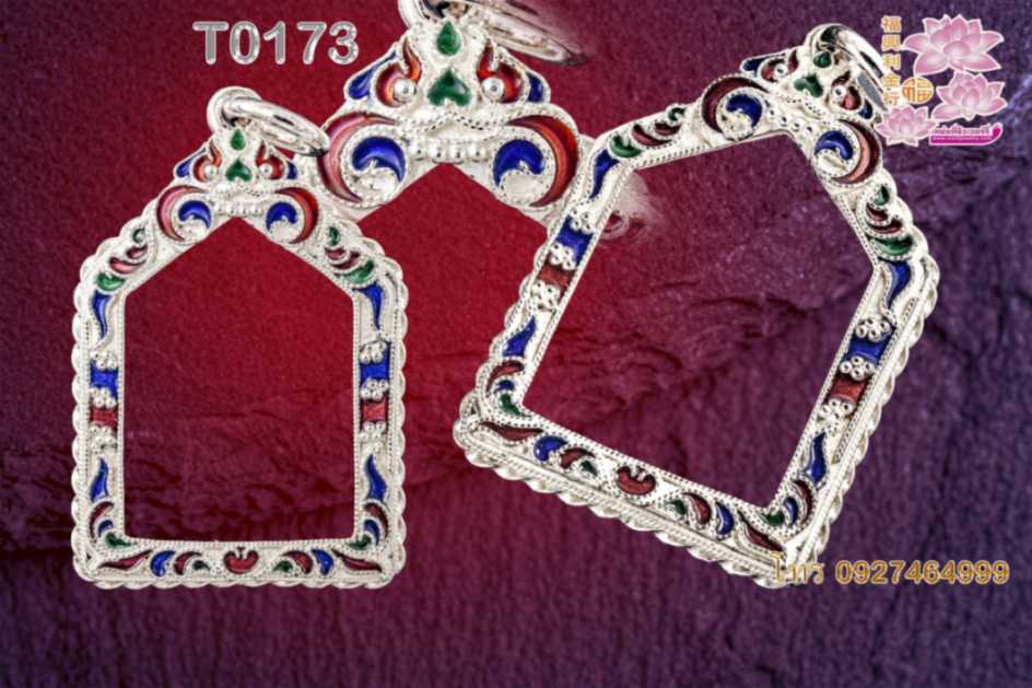 กรอบเงินลายสุโขทัยลวดเกลียวดัดลงยาหลากสี สีและลายตามที่เลือก