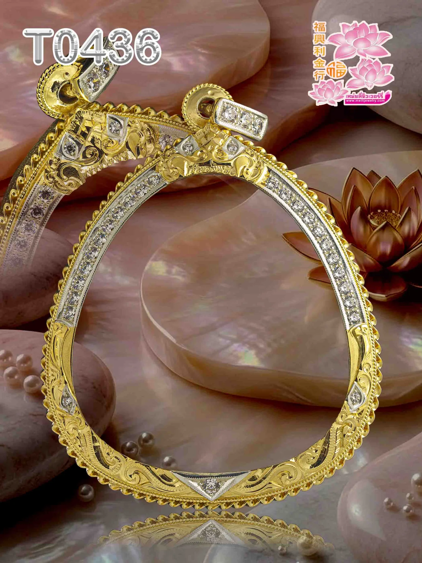 ​กรอบทองติดซุ้มบนล่าง ตรงกลางฝังเพชร ตาสิงห์พญานาคสามเหลี่ยมหูฝังเพชร ลวดเกลียว3ชั้น หูลวดคู่ติดเกลียว ห่วงแบนฝังเพชรทรงวงรี - T0436