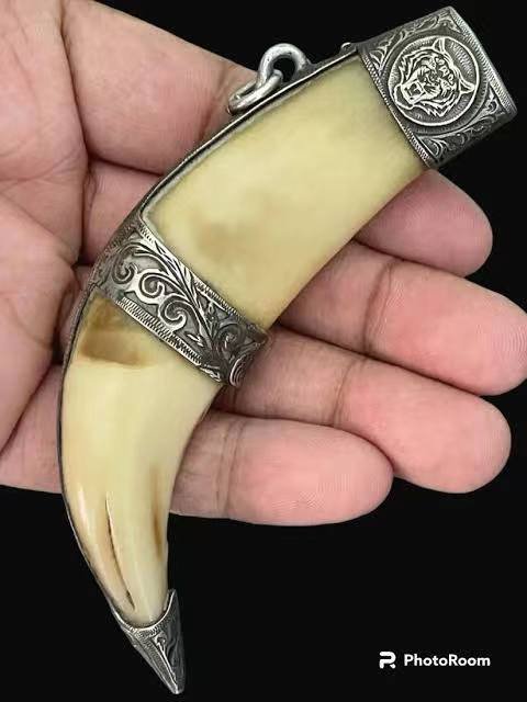 กรอบฝาครอบเขี้ยว ล็อกหัว+เอว+ก้น/เล็บเสือ/ตะกรุด