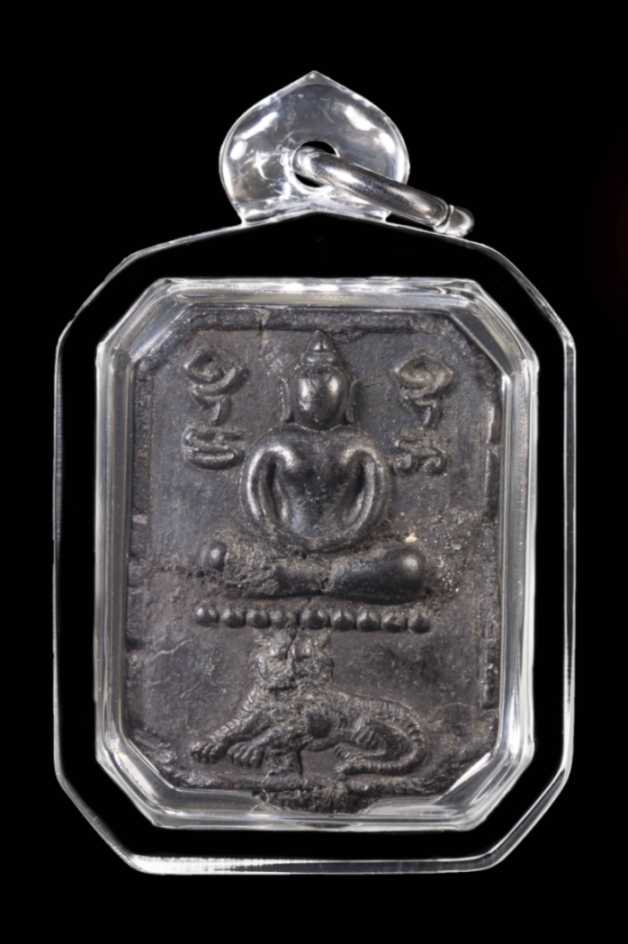 พลาสติกใสใส่ห่วงเกรดใสมาก หูทรงหยดน้ำสโลป - HD2 P3D